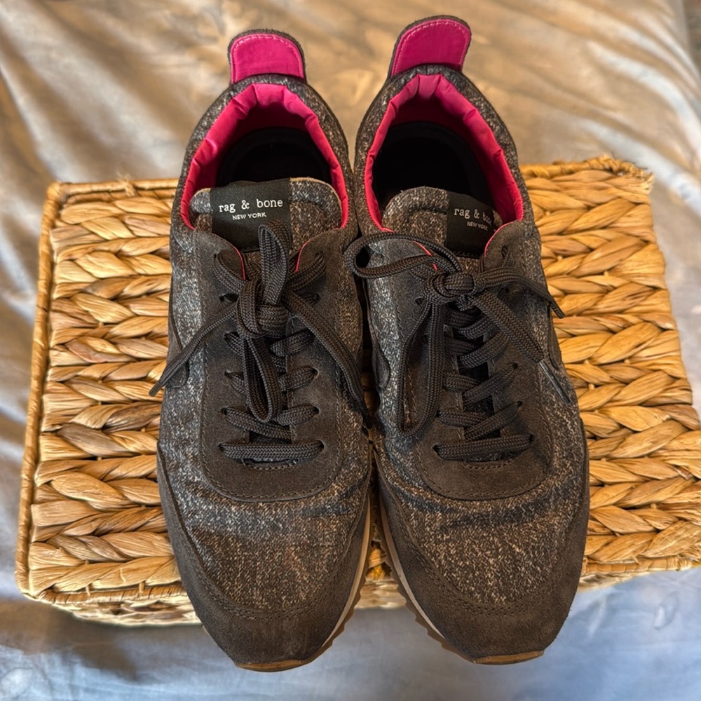 Rag and Bone Size 39 retro runner sneaker